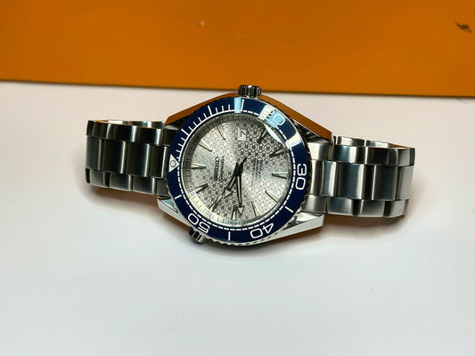 43.5mm Planet Ocean Automatic Homage Watch- Silver textured Dial & Blue Bezel