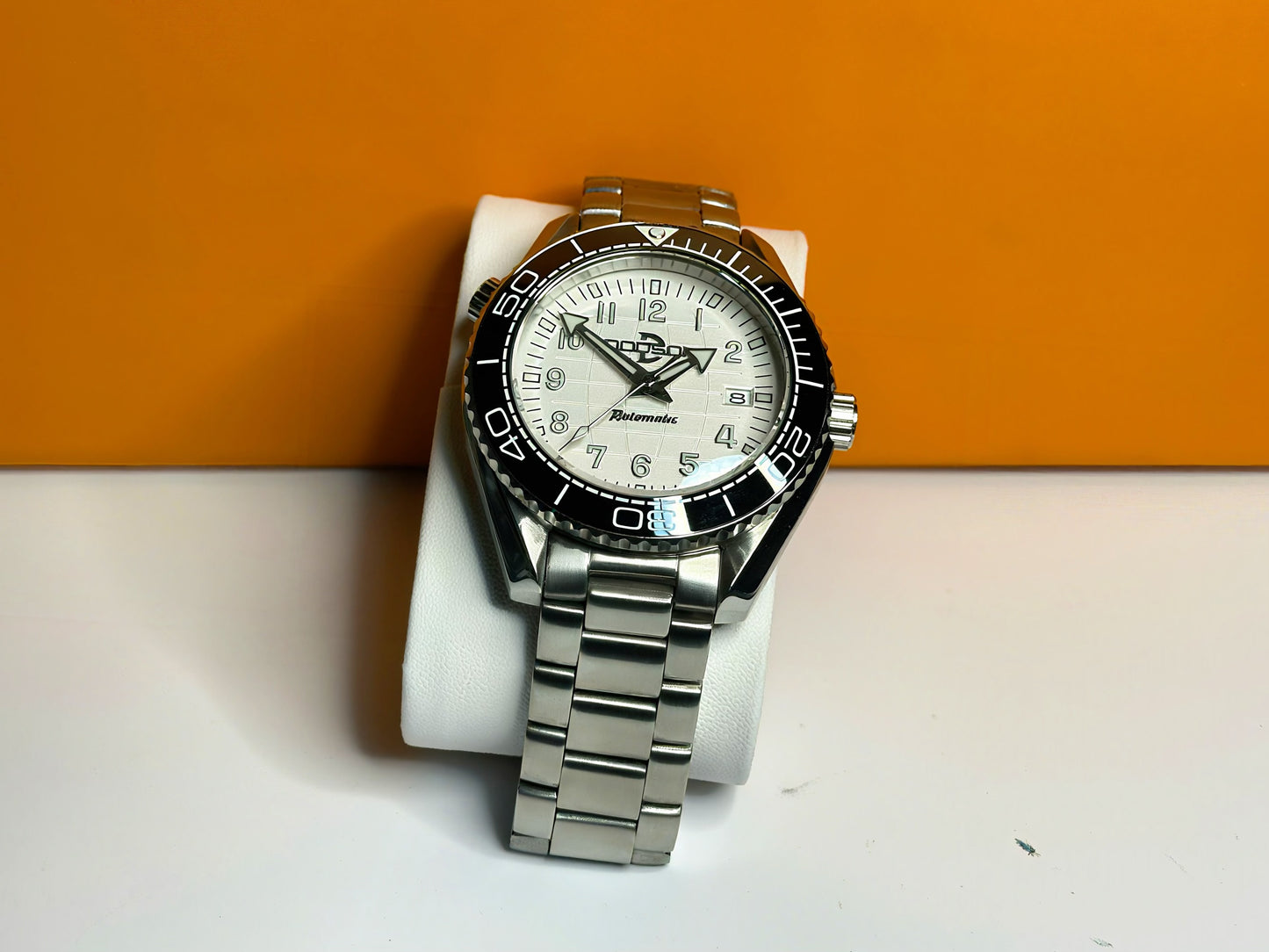 43.5mm Planet Ocean Automatic Homage Watch - black bezel white dial automatic watch