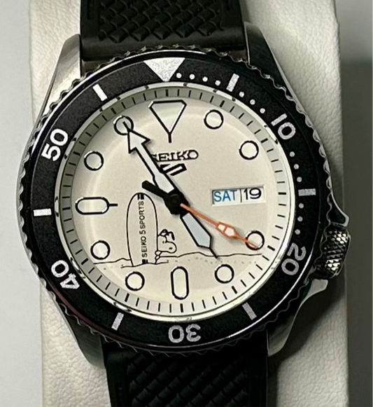 Snoopy Automatic Sports homage watch