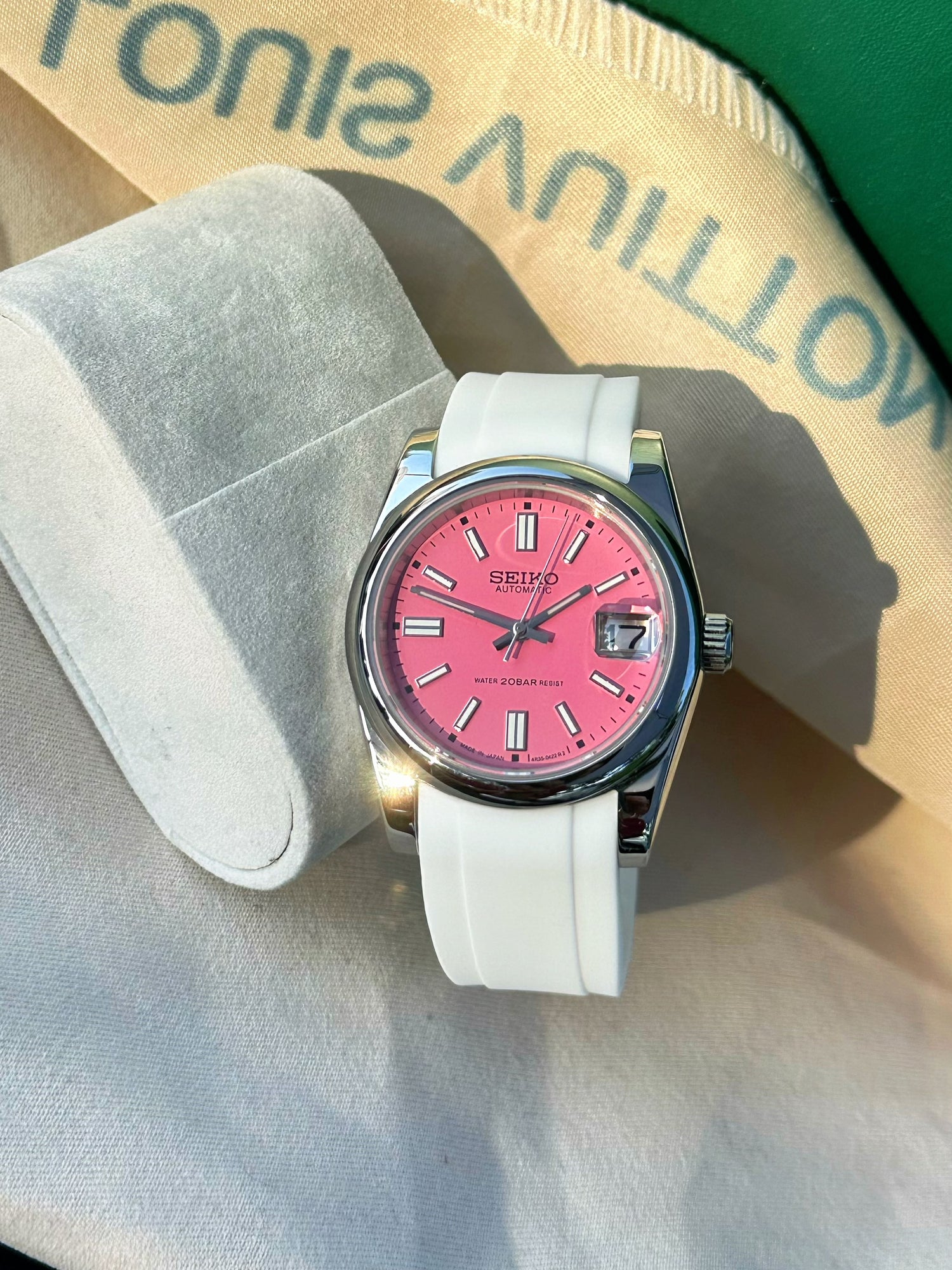 Date just & Similar watches