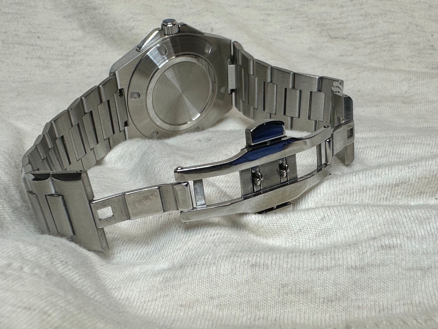 Integrated bracelet Blue Dial automatic homage watch