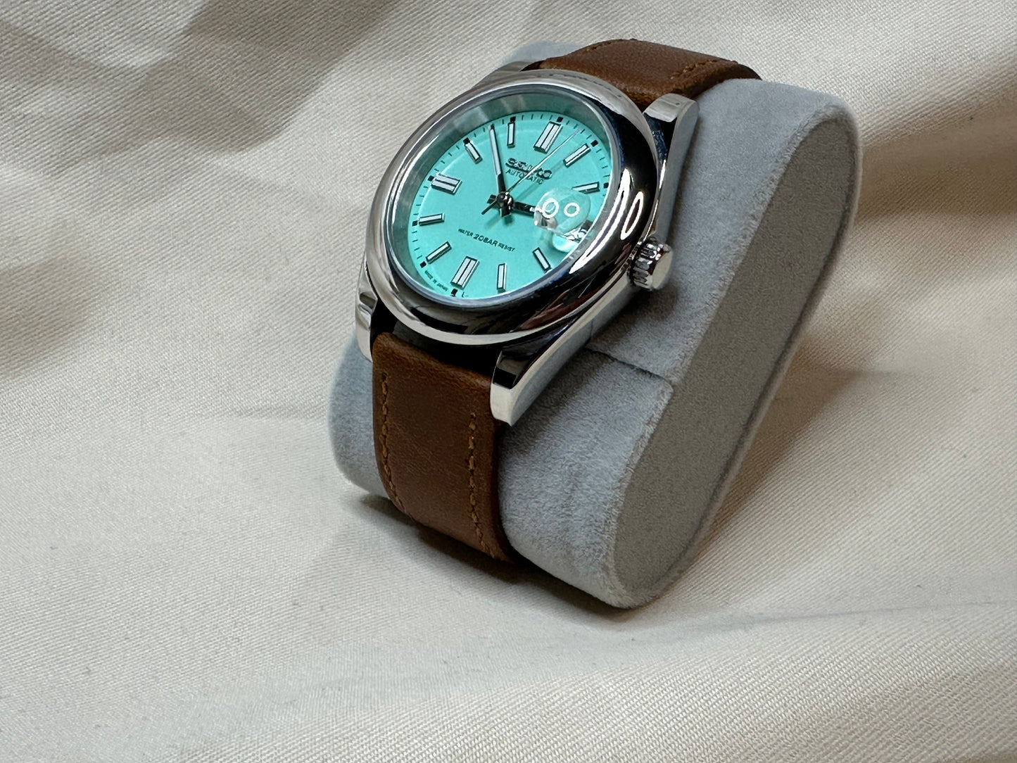 40mm mint blue dial date-just nh35 Seiko Mod on oyster stainless steel bracelet