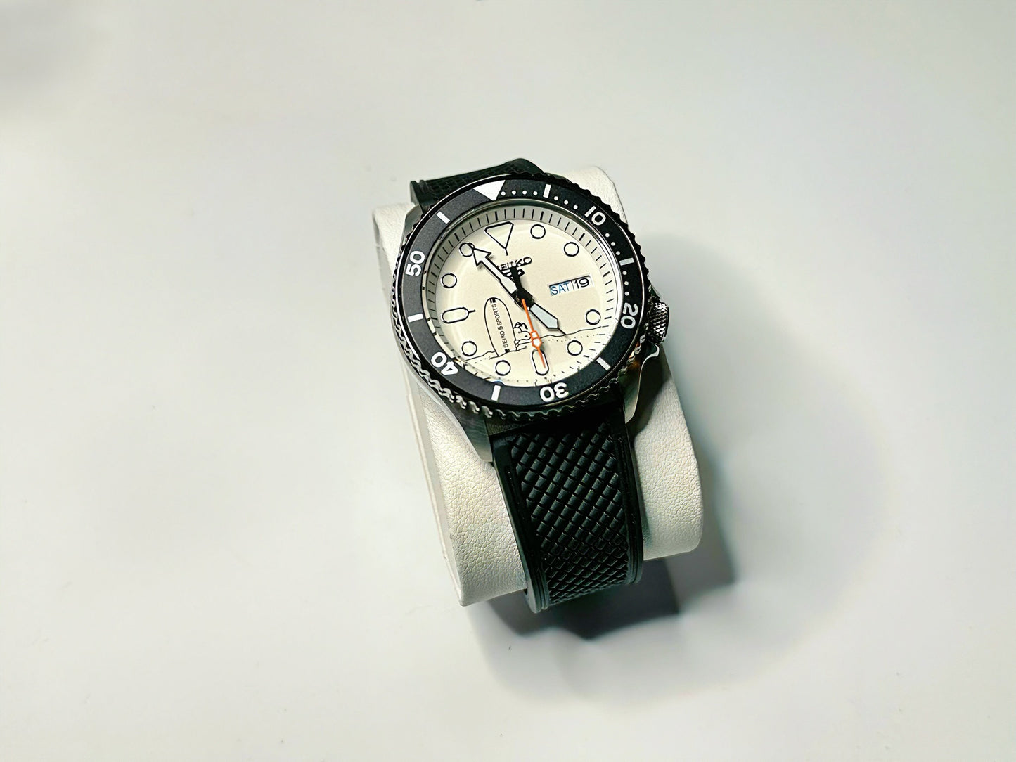 Snoopy Automatic Sports homage watch