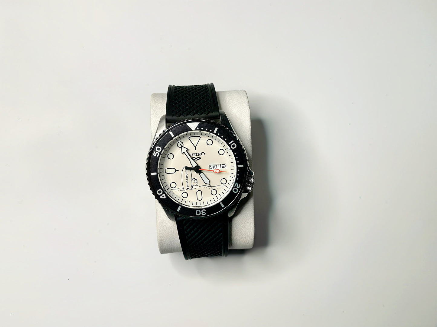 Snoopy Automatic Sports homage watch