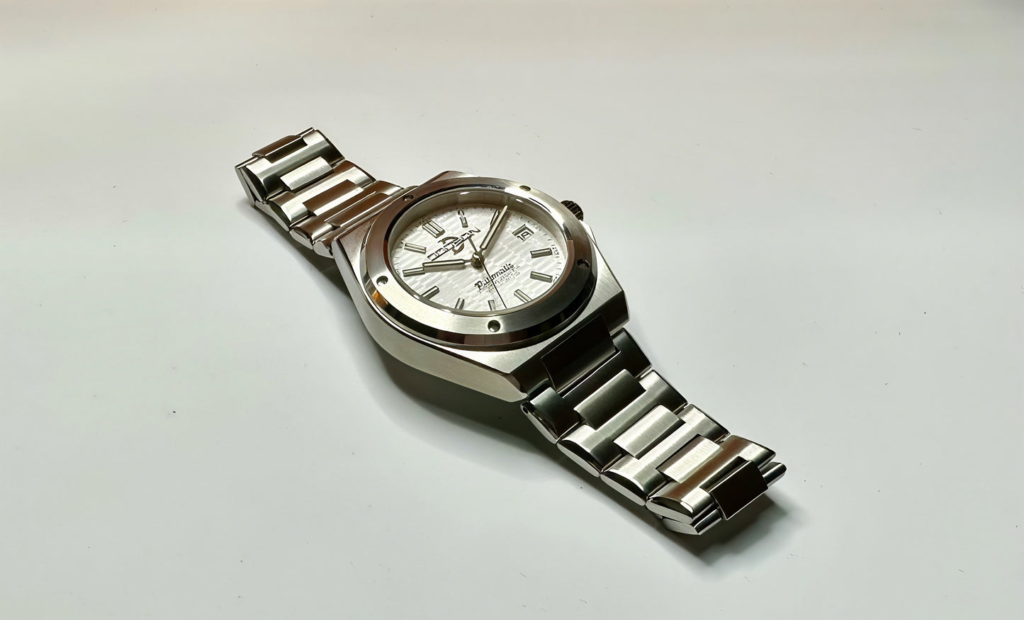 Integrated bracelet White Dial automatic homage watch