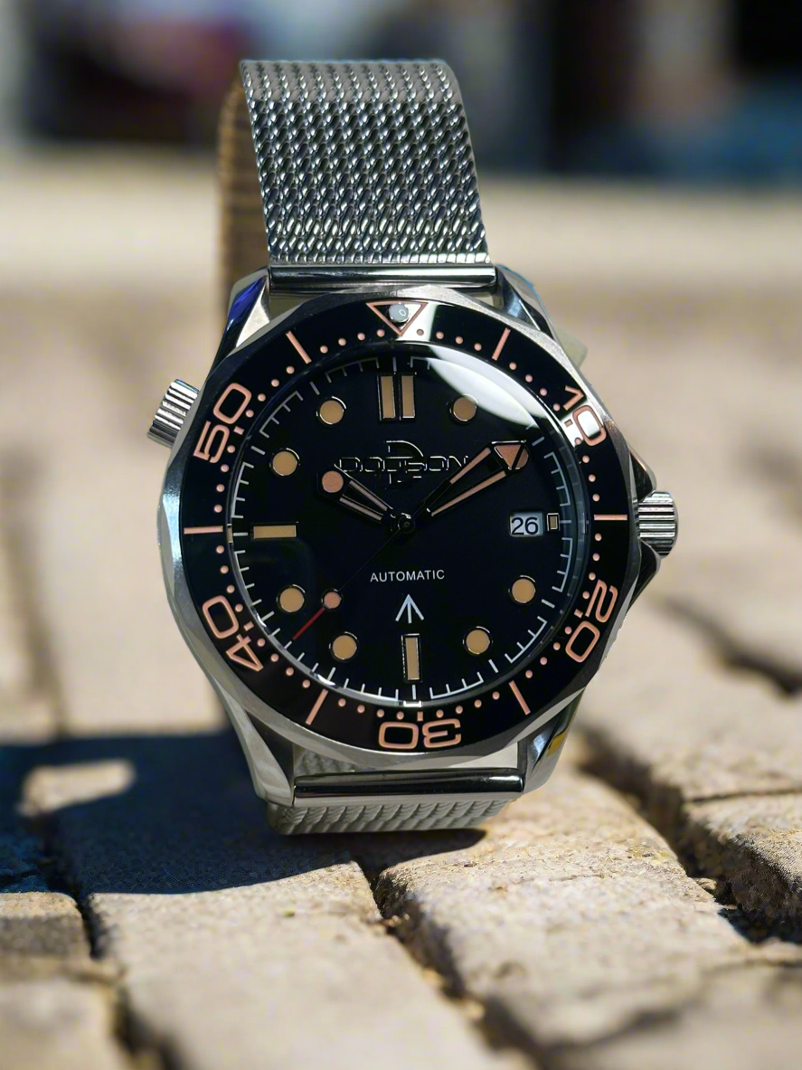Bond Homage 40mm Automatic Watch on steel Mesh Bracelet