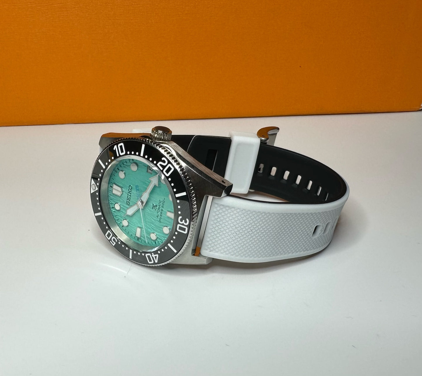40.5mm Mint Green Automatic Dive Watch on black sail cloth strap