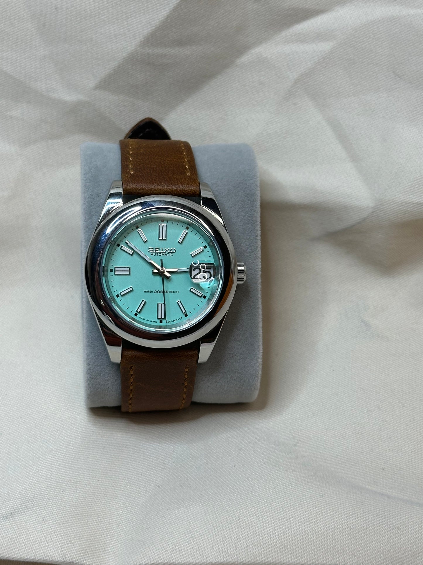40mm mint blue dial date-just nh35 Seiko Mod on oyster stainless steel bracelet