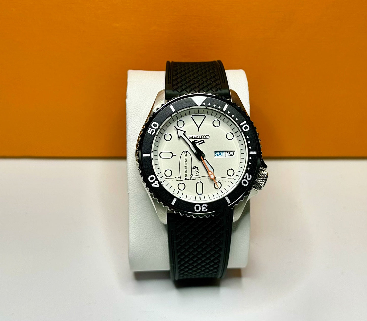 Snoopy Automatic Sports homage watch