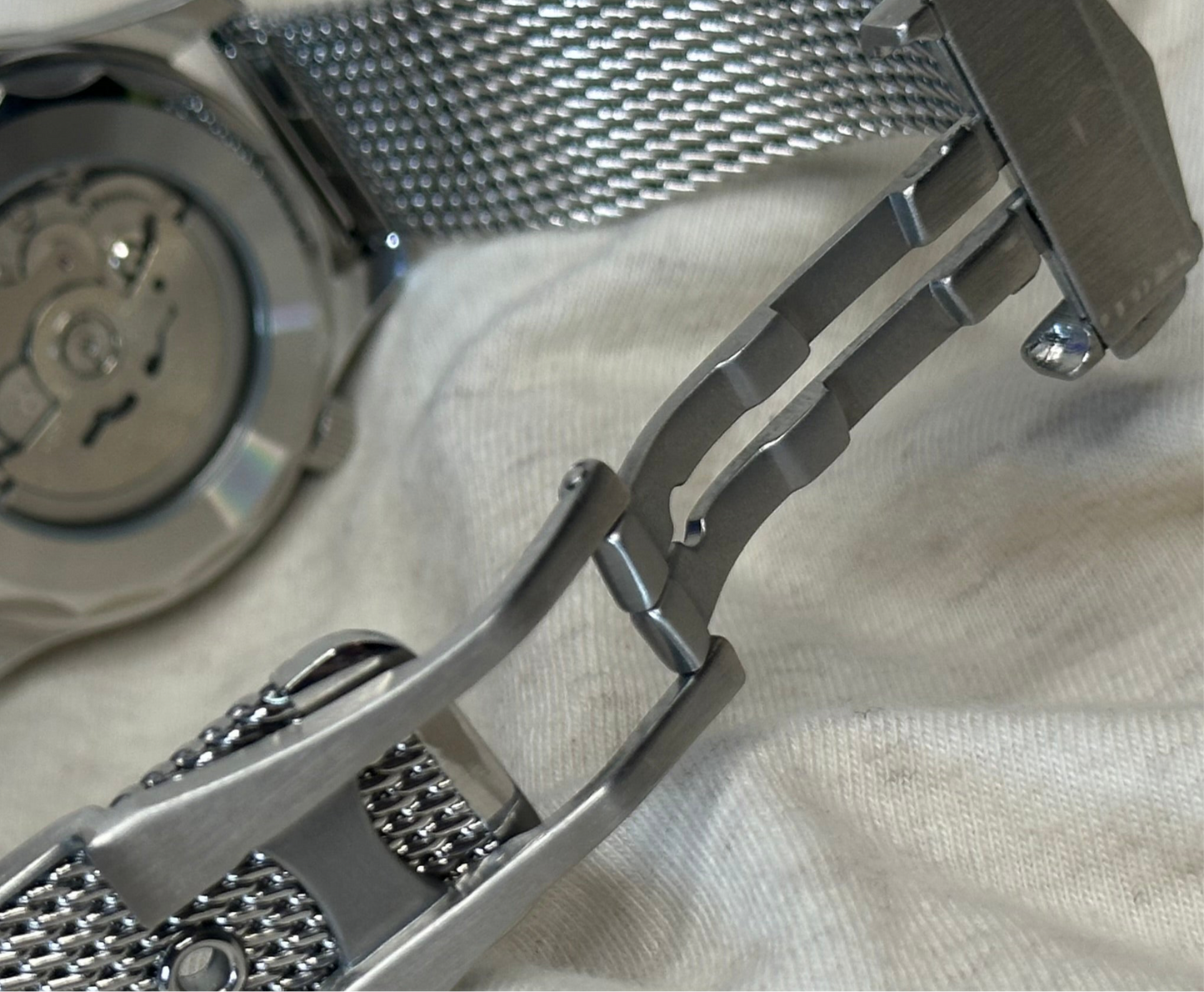 Bond Homage 40mm Automatic Watch on steel Mesh Bracelet