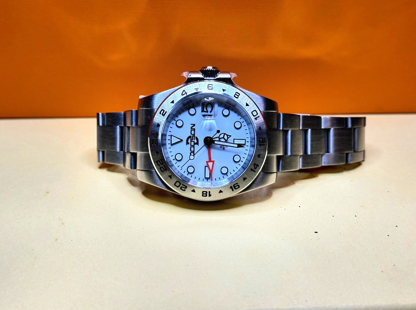 Polar Dial automatic Explorer’s watch NH34 on Oyster Bracelet