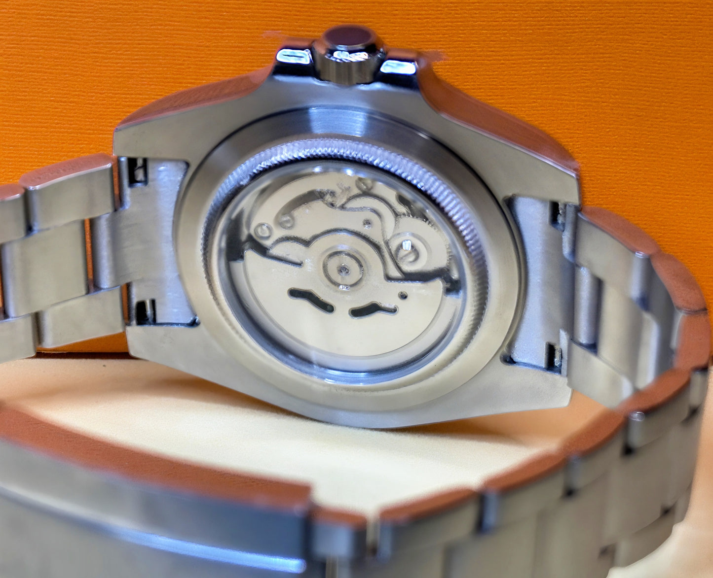 Polar Dial automatic Explorer’s watch NH34 on Oyster Bracelet