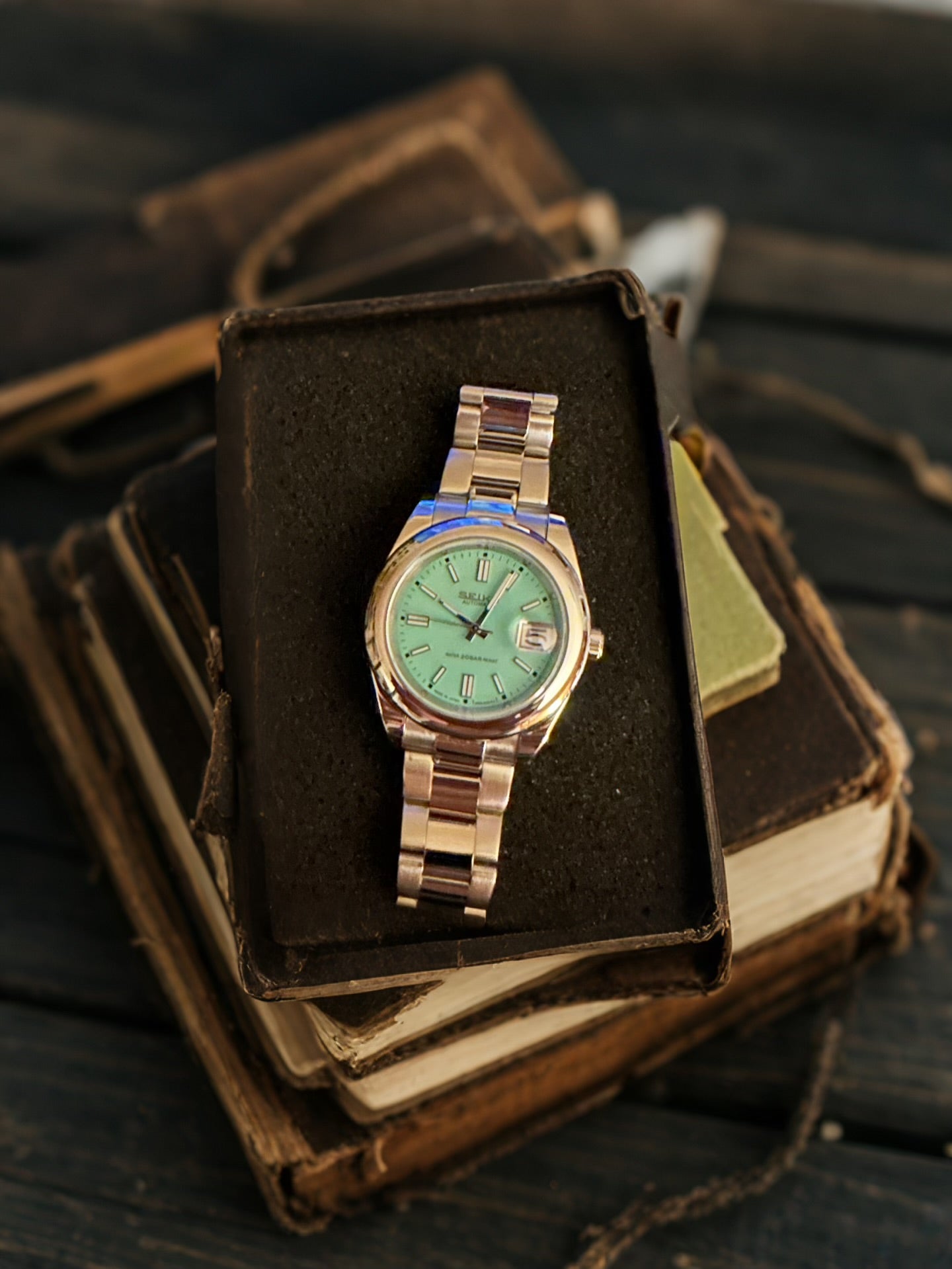 40mm mint blue dial date-just nh35 Seiko Mod on oyster stainless steel bracelet
