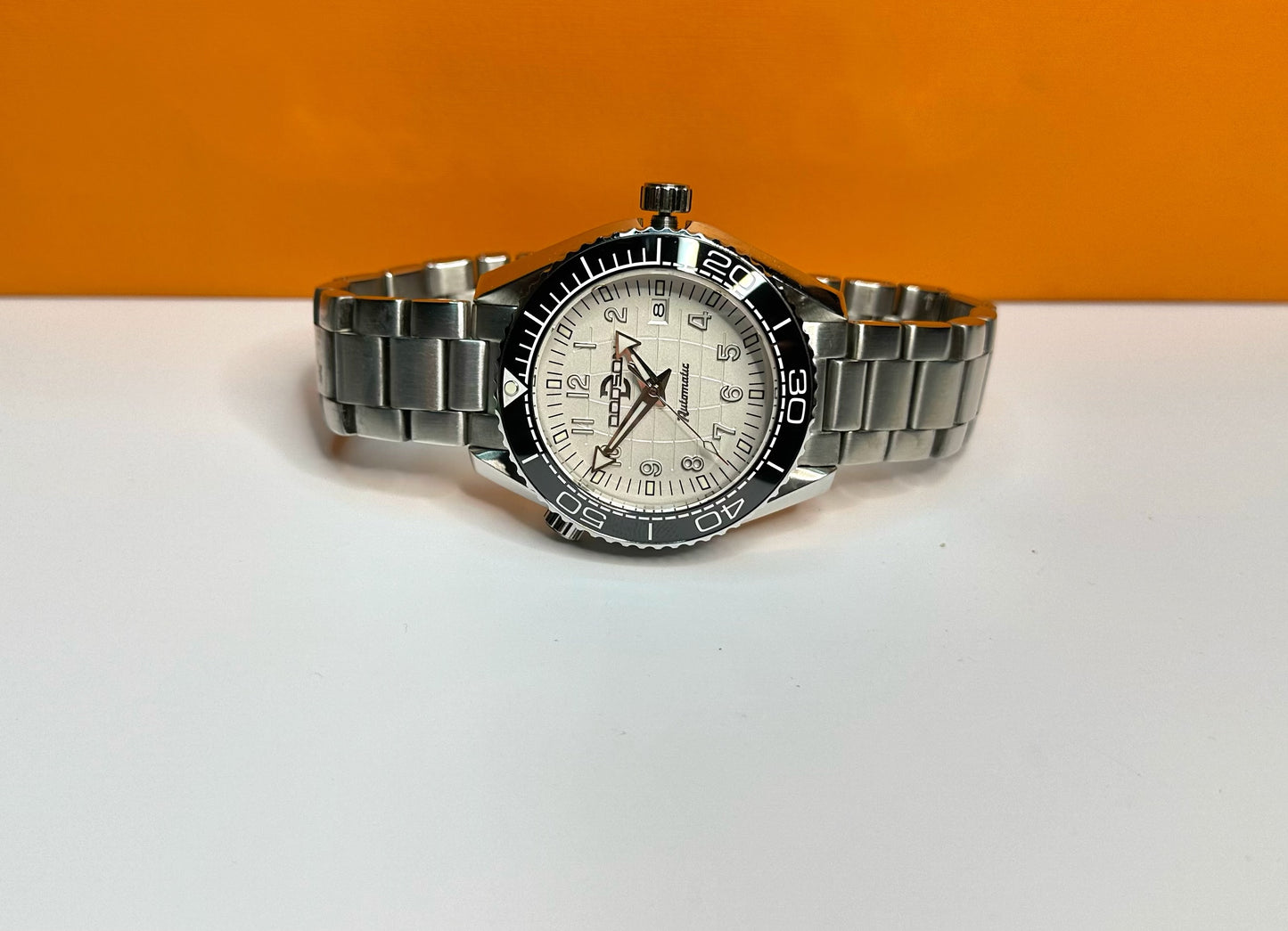 43.5mm Planet Ocean Automatic Homage Watch - black bezel white dial automatic watch