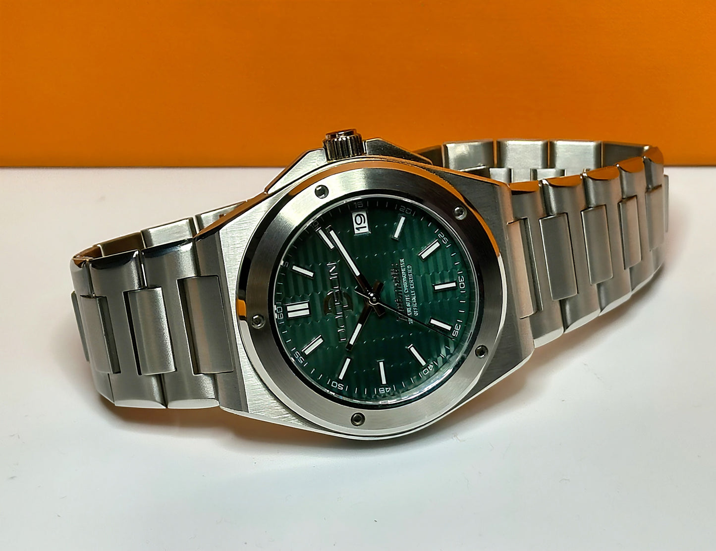 Integrated bracelet Green Dial Ingenieur inspired automatic watch