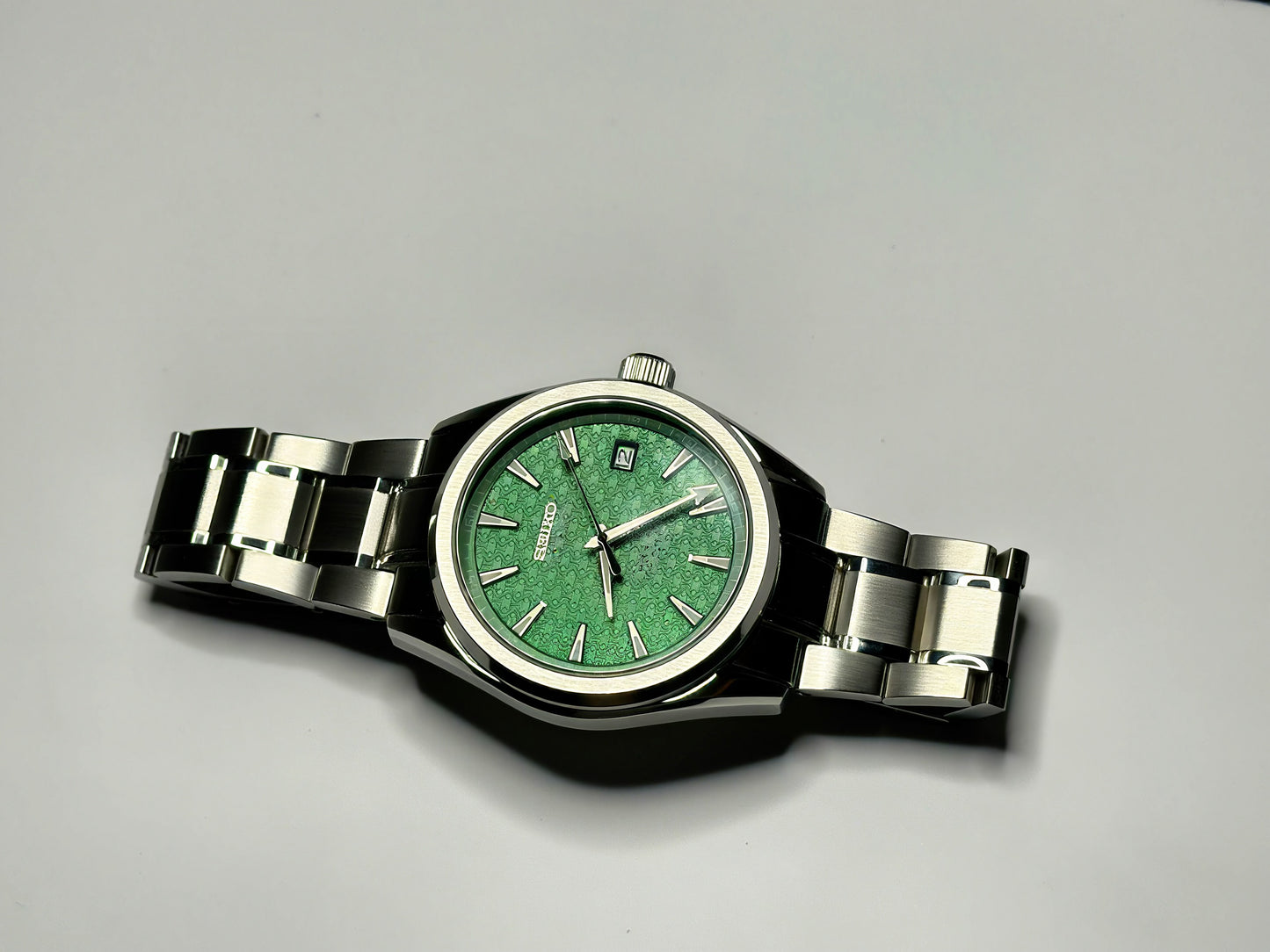 40mm Grand Seiko Style case, Emerald Green Textured Dial