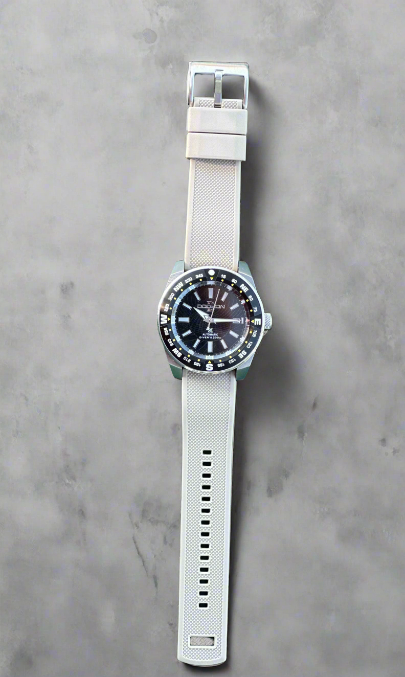 42mm King Samurai automatic dive watch nh35 on silicone strap